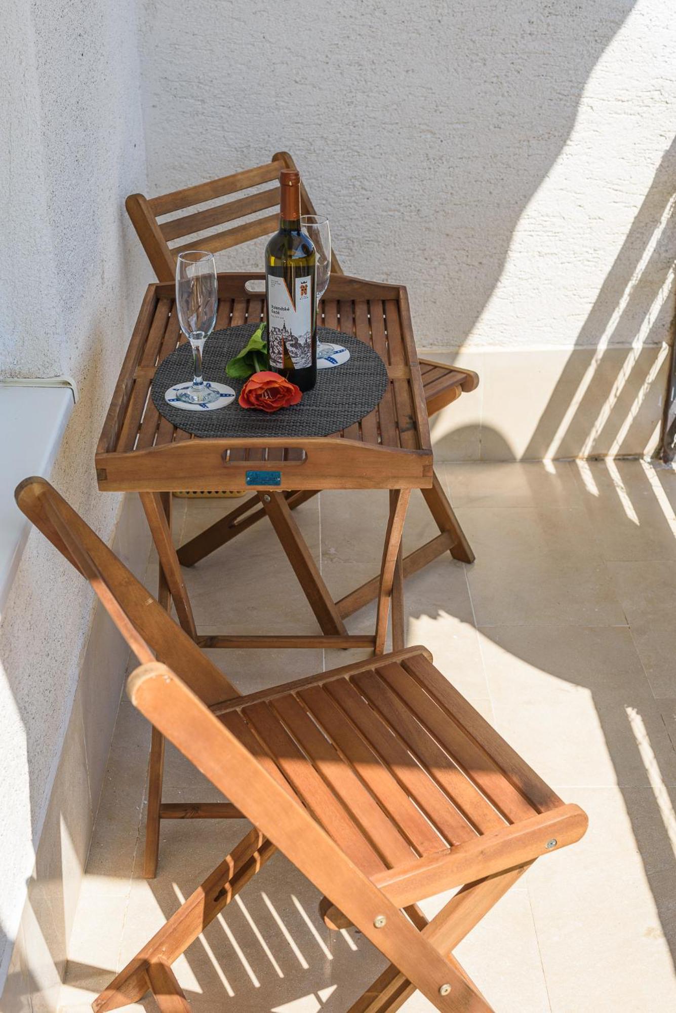 Apartment Bougainvillea Trogir Exterior photo